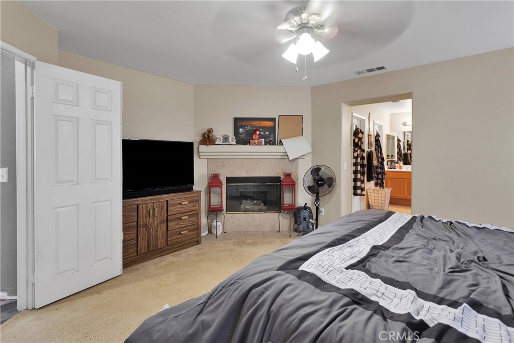 9153 Ravenswood Avenue Property Photo 16