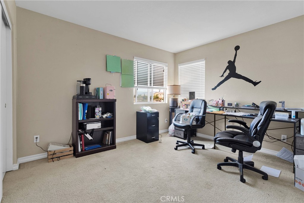 9153 Ravenswood Avenue Property Photo 19