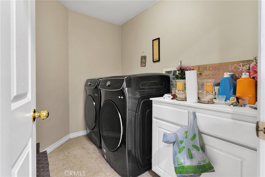 9153 Ravenswood Avenue Property Photo 20