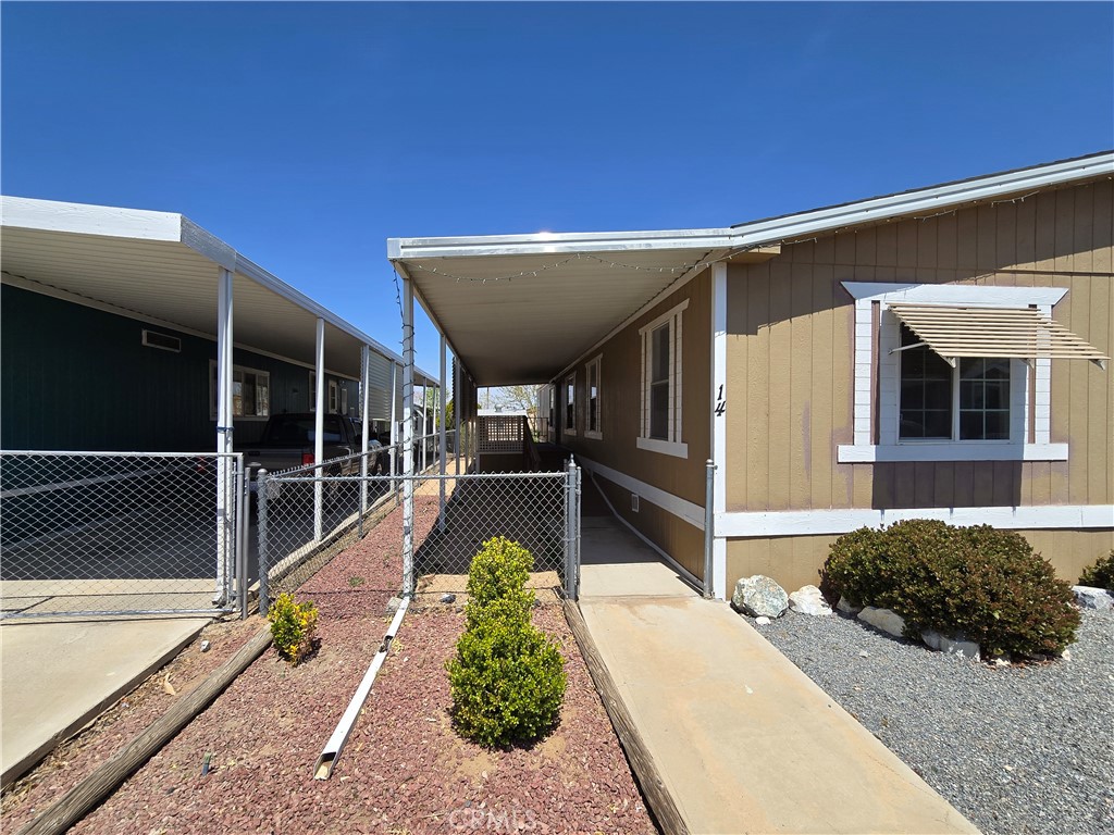9161 Santa Fe Avenue E 14 Property Photo 3