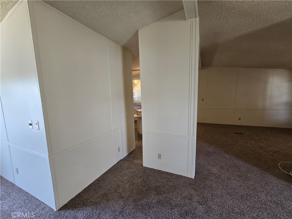 9161 Santa Fe Avenue E 14 Property Photo 9