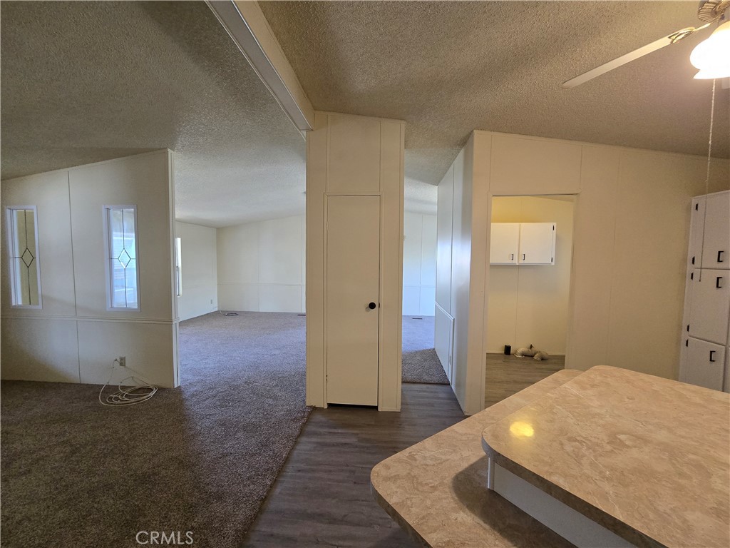 9161 Santa Fe Avenue E 14 Property Photo 12