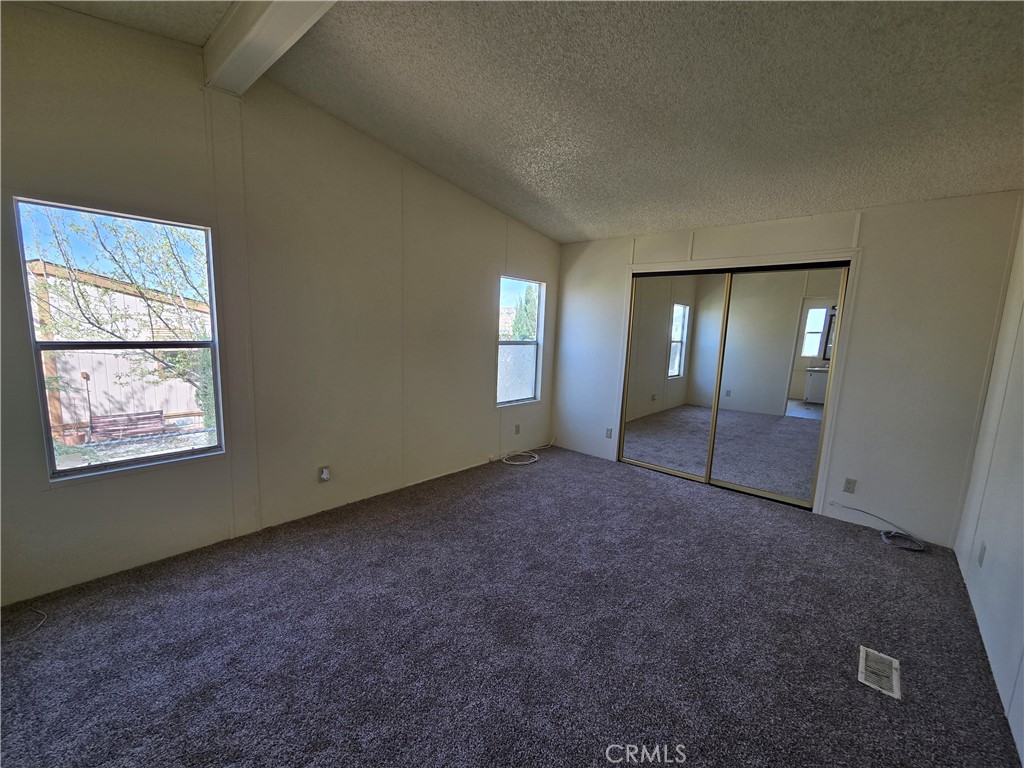 9161 Santa Fe Avenue E 14 Property Photo 16