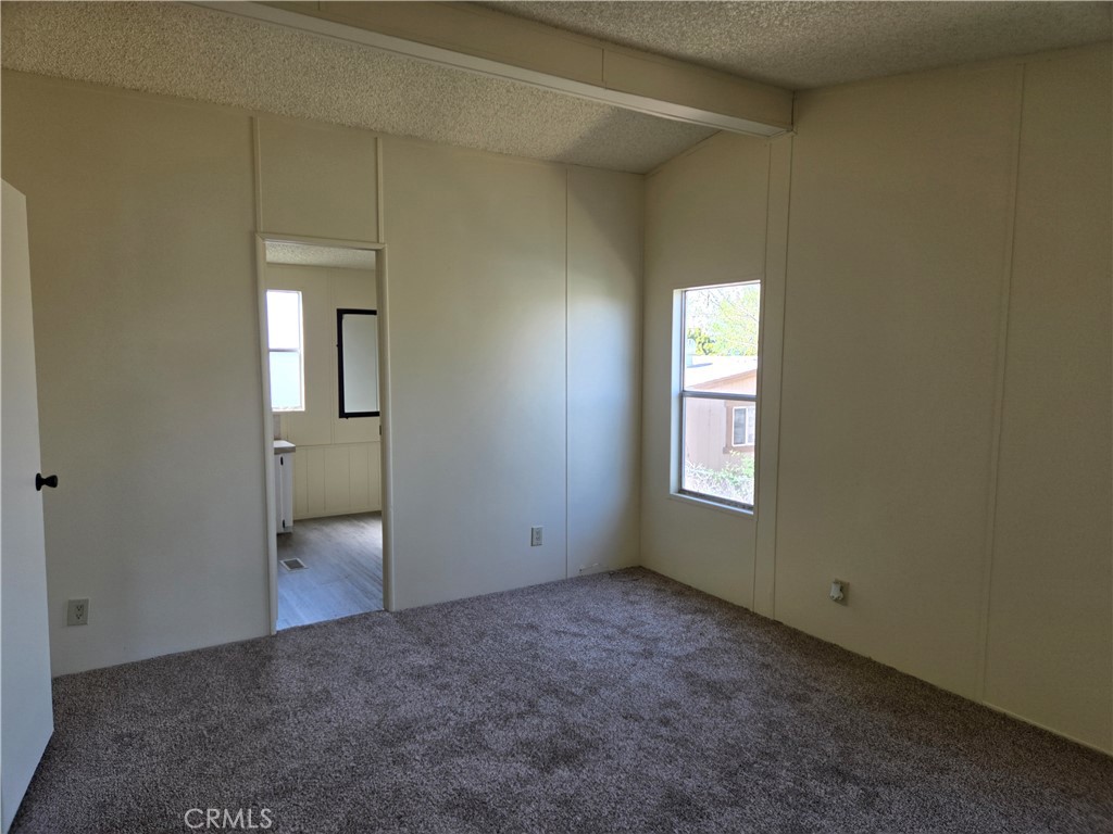 9161 Santa Fe Avenue E 14 Property Photo 17