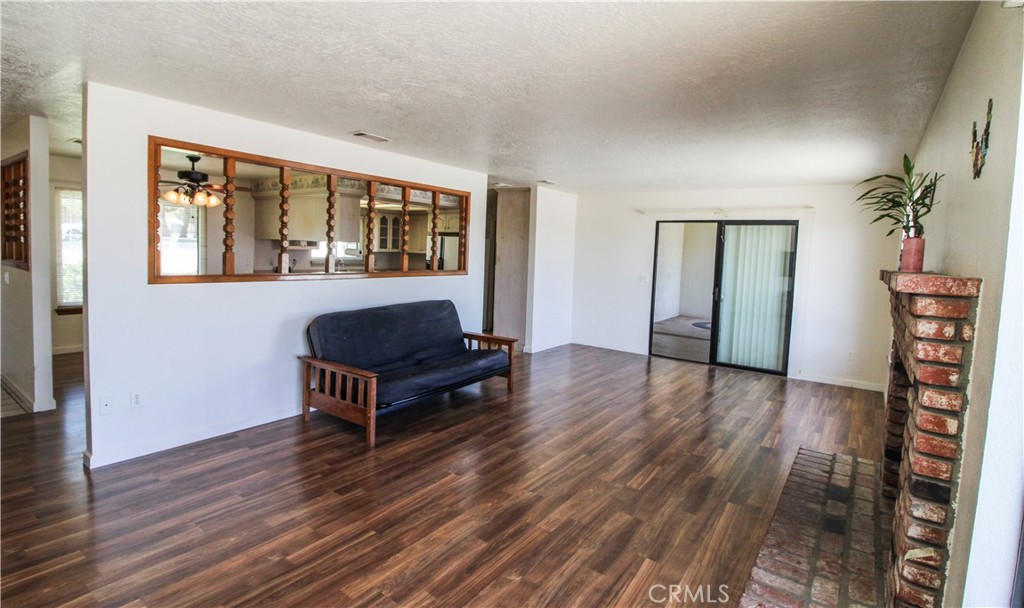18268 Yucca Street Property Photo 11