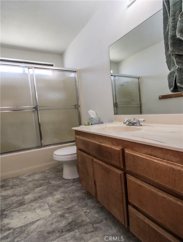 18268 Yucca Street Property Photo 14