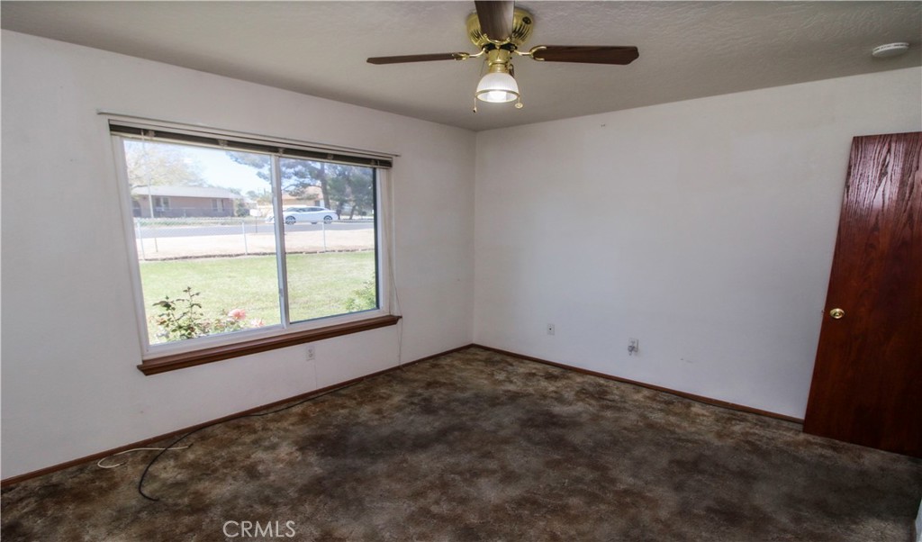 18268 Yucca Street Property Photo 16