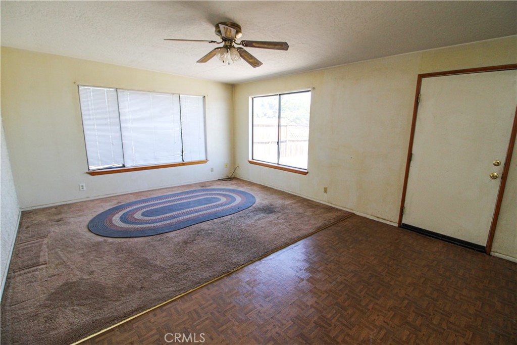 18268 Yucca Street Property Photo 20