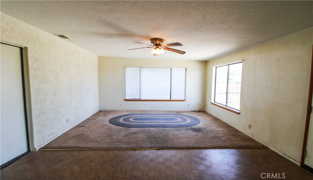 18268 Yucca Street Property Photo 21