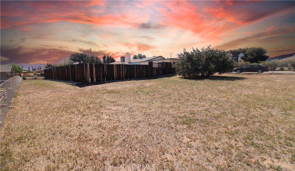 18268 Yucca Street Property Photo 29