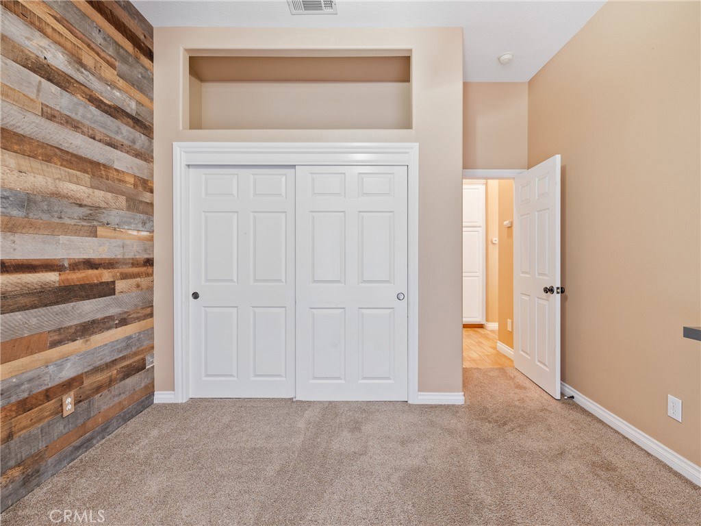 17826 Folsom Court Property Photo 28
