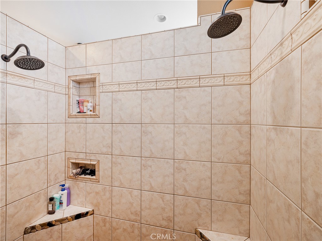 17826 Folsom Court Property Photo 34