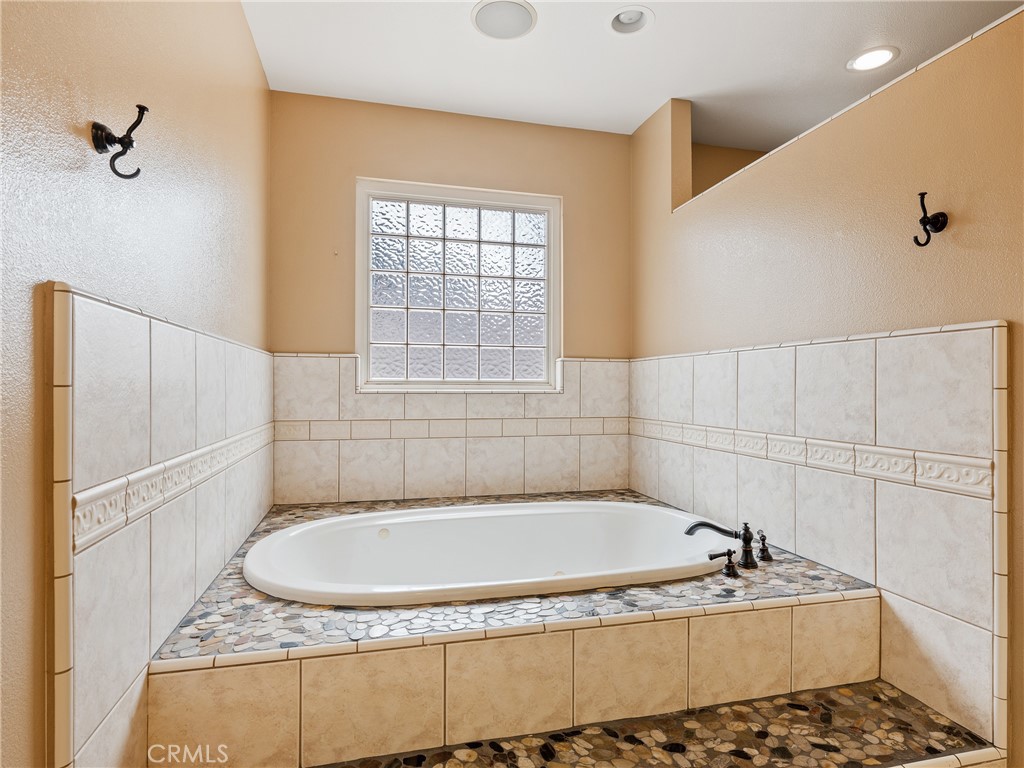 17826 Folsom Court Property Photo 36