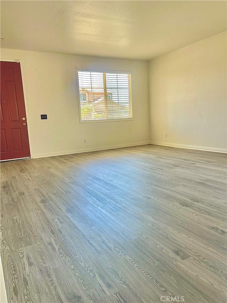 13148 Newport Street Property Photo 4