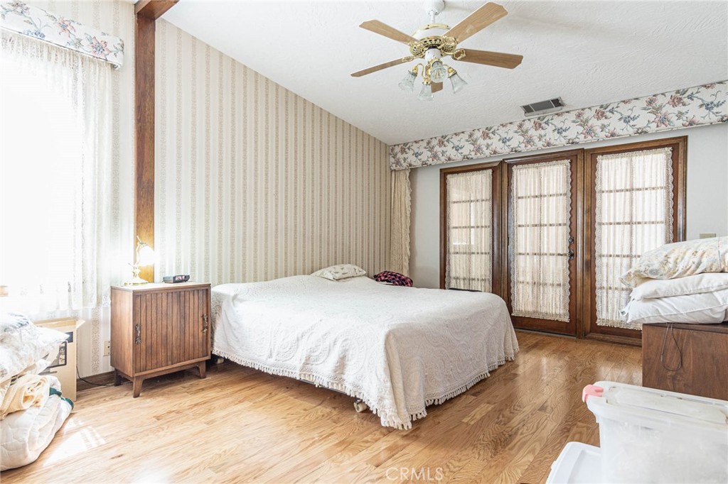 7040 Kenyon Avenue Property Photo 18