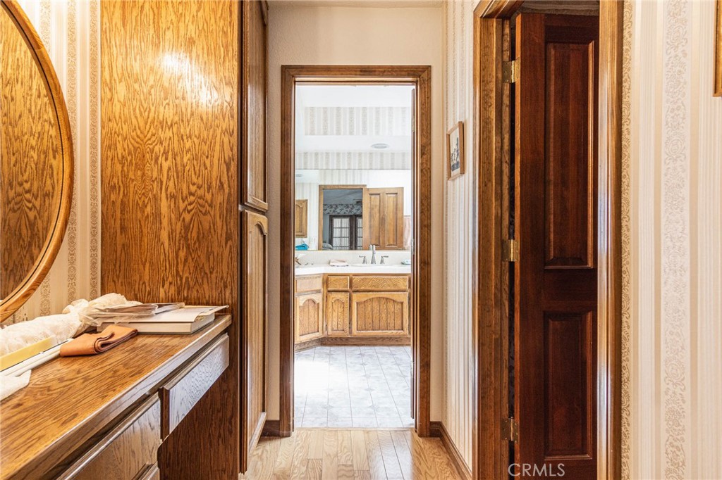 7040 Kenyon Avenue Property Photo 20
