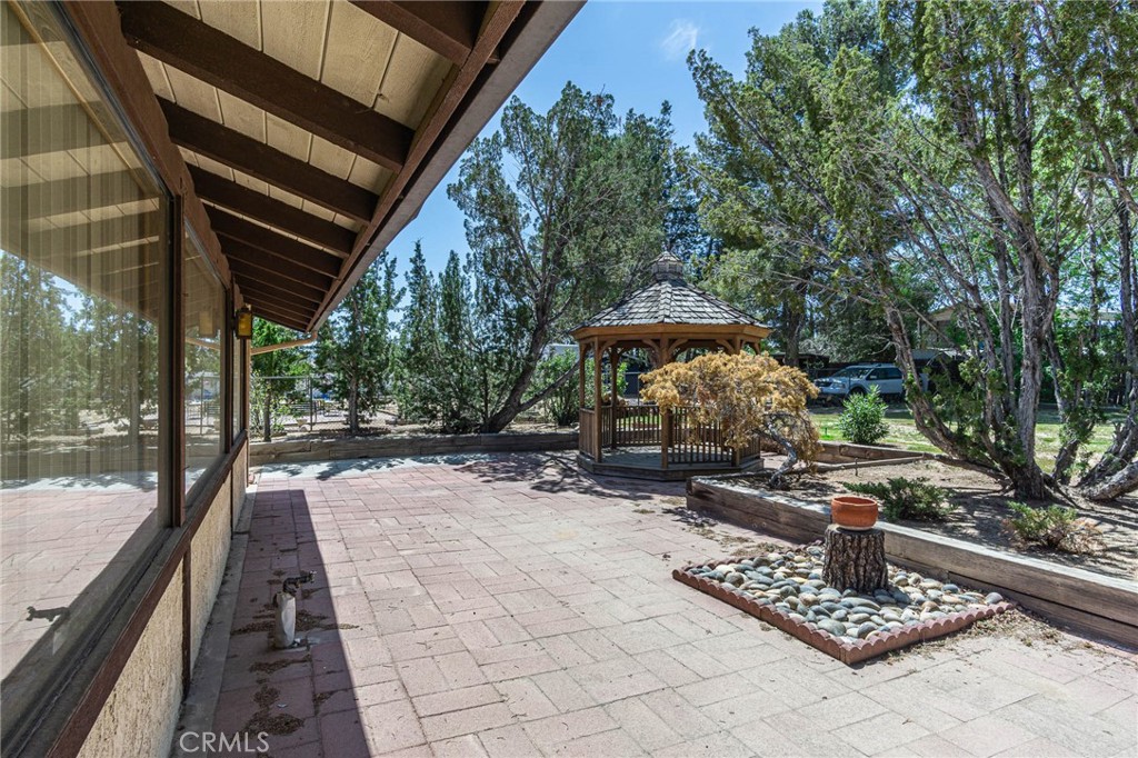 7040 Kenyon Avenue Property Photo 36