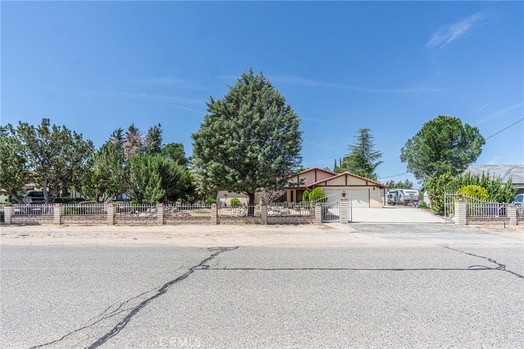 7040 Kenyon Avenue Property Photo 60