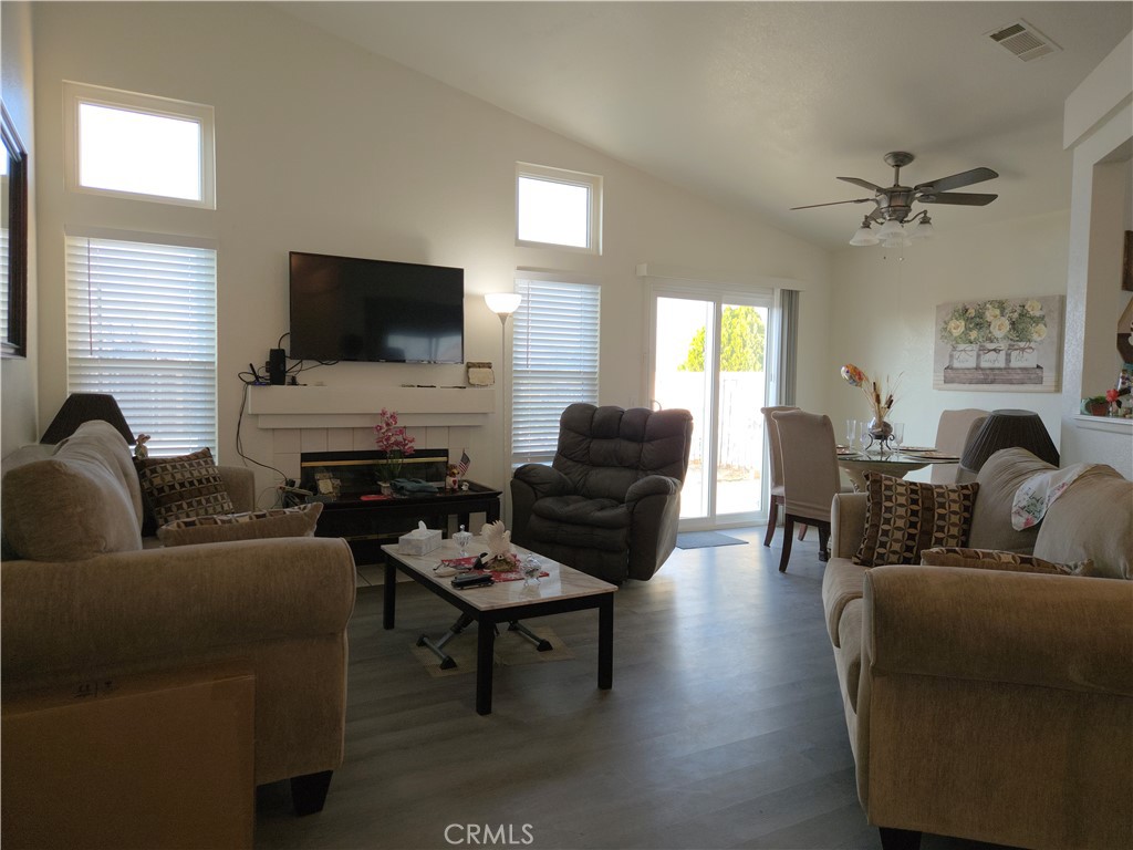 11688 Cornell Street Property Photo 6