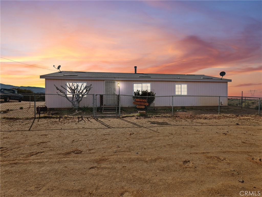 8355 Rattlesnake Road Property Photo 1