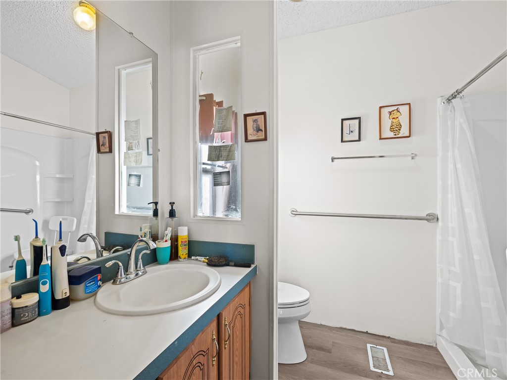 8355 Rattlesnake Road Property Photo 18