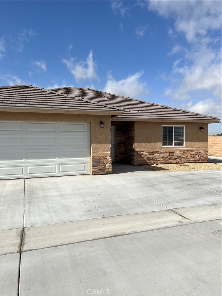 16550 Olive #104 Street Property Photo 1