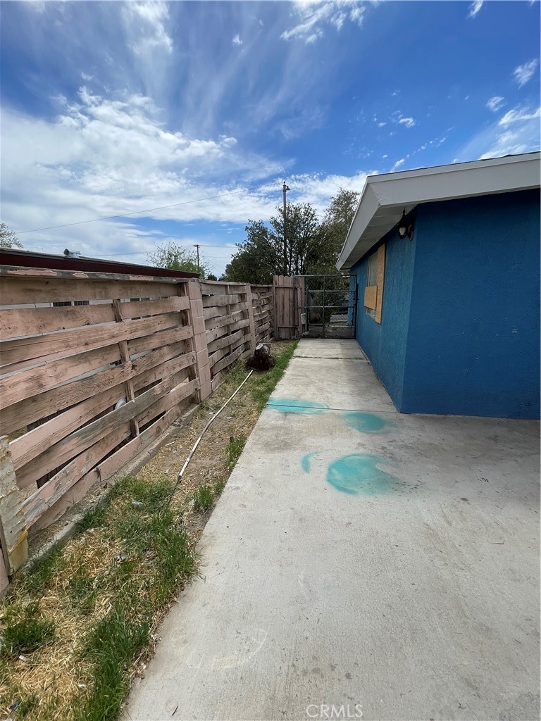 16636 Joshua Street Property Photo 33