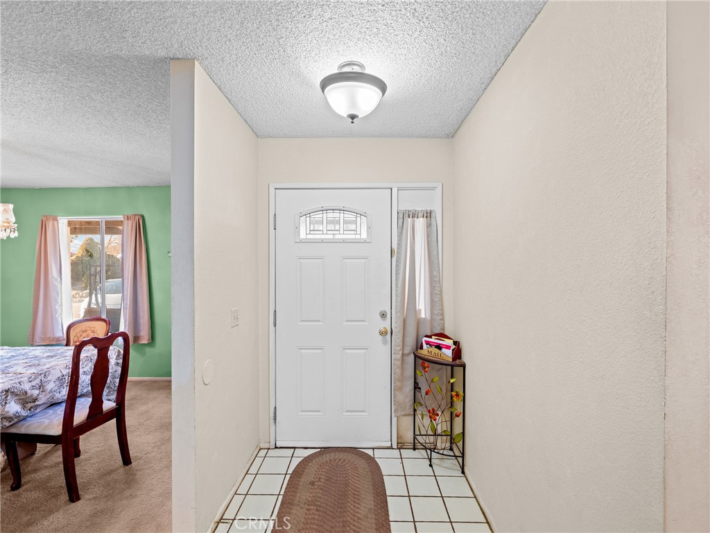 10395 Shahaptain Avenue Property Photo 14