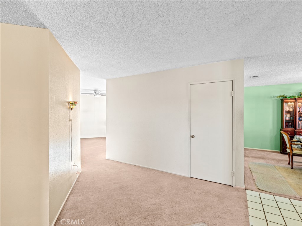10395 Shahaptain Avenue Property Photo 15