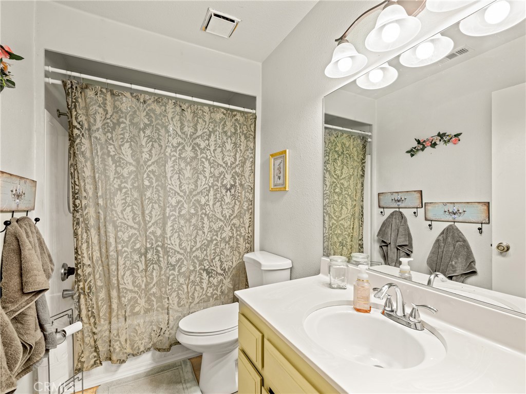 10395 Shahaptain Avenue Property Photo 27