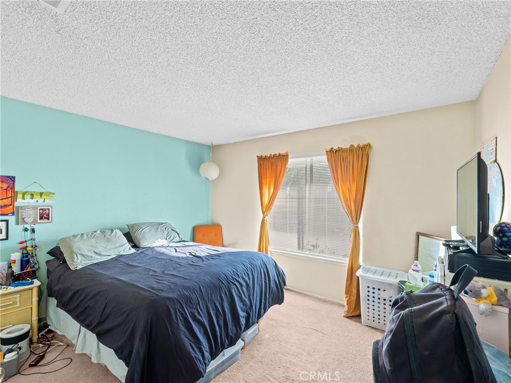 10395 Shahaptain Avenue Property Photo 28