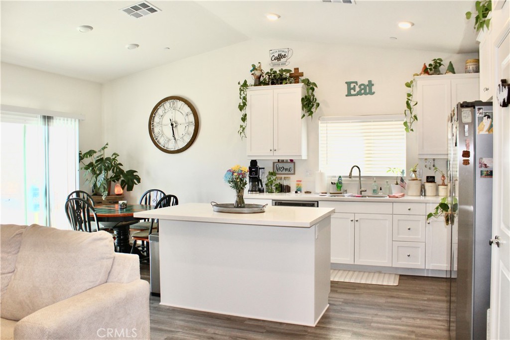 15563 San Francisco Lane Property Photo 33
