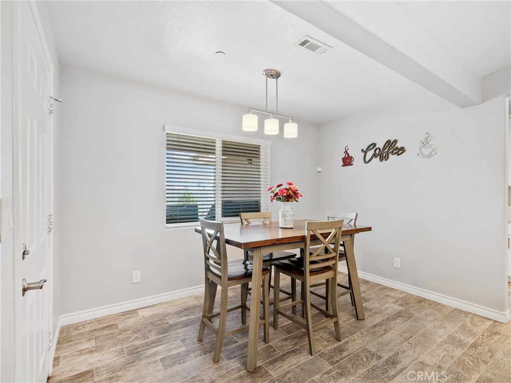 10015 Verbena Road Property Photo 14