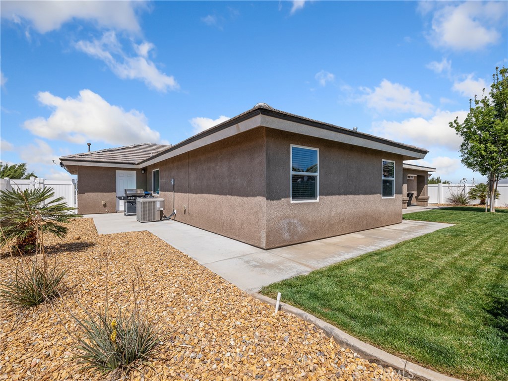 10015 Verbena Road Property Photo 45