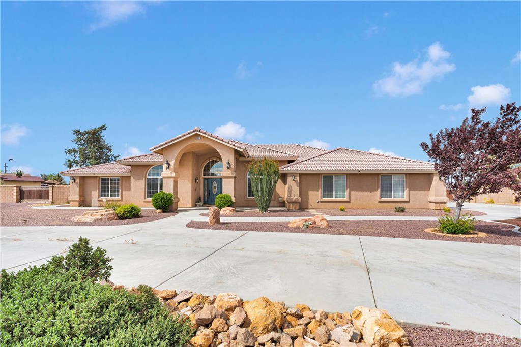 19501 Kinai Road Property Photo