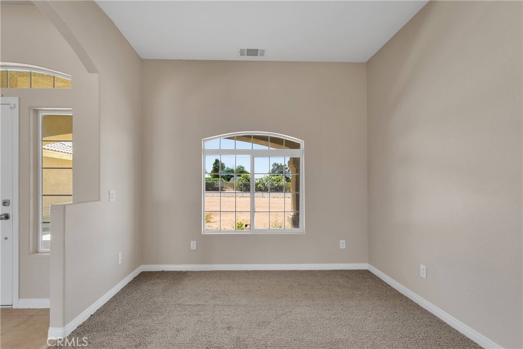 11569 Arroyo Avenue Property Photo 14