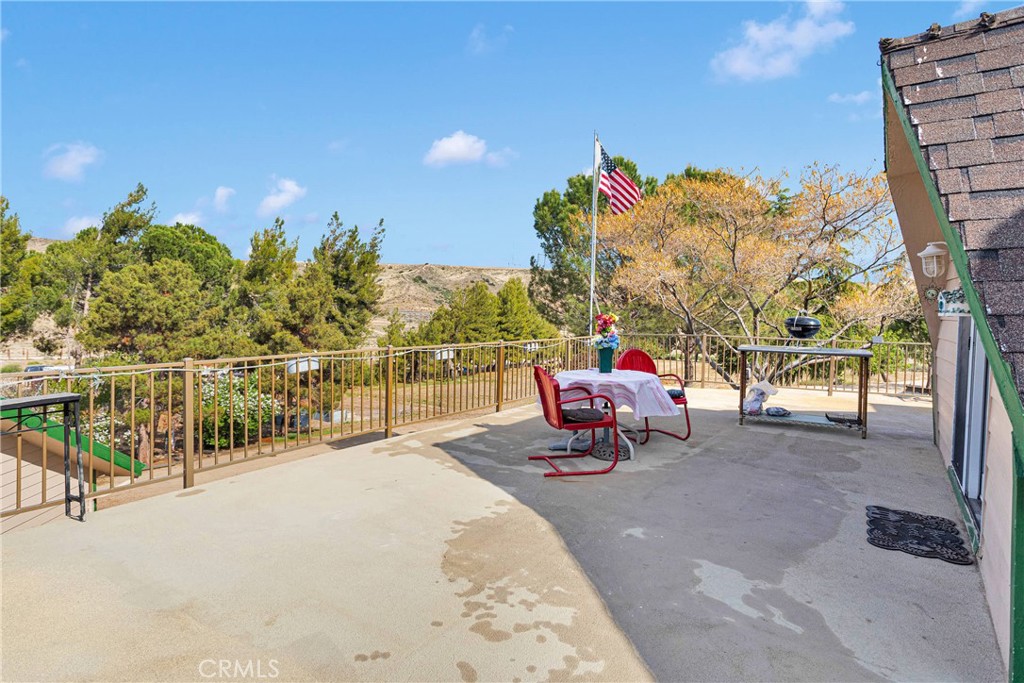 13633 Summit Valley Road Property Photo 11