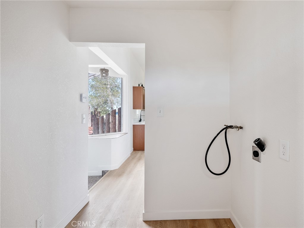 524 Smoke Tree Road Property Photo 12