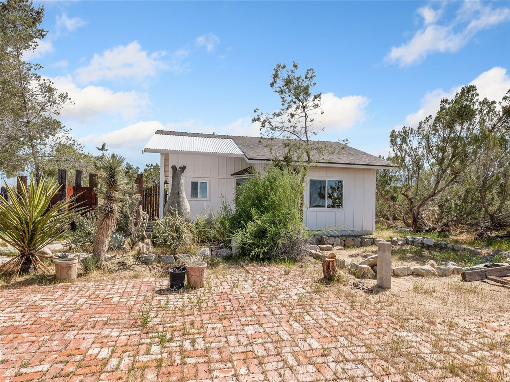 524 Smoke Tree Road Property Photo 21