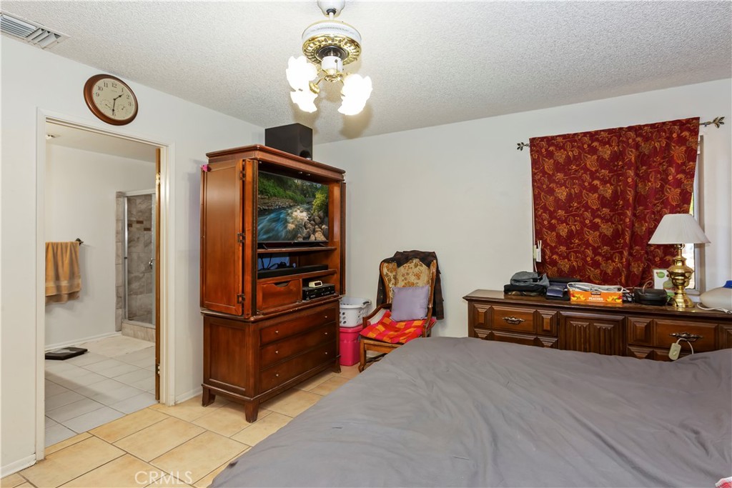 7486 Earhart Avenue Property Photo 21