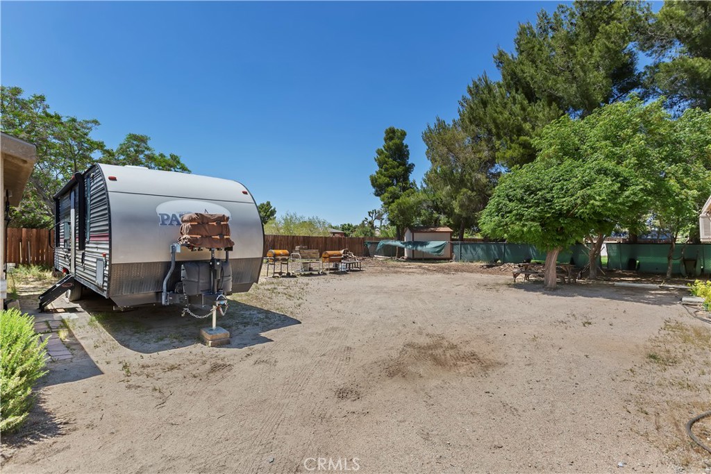 7486 Earhart Avenue Property Photo 35