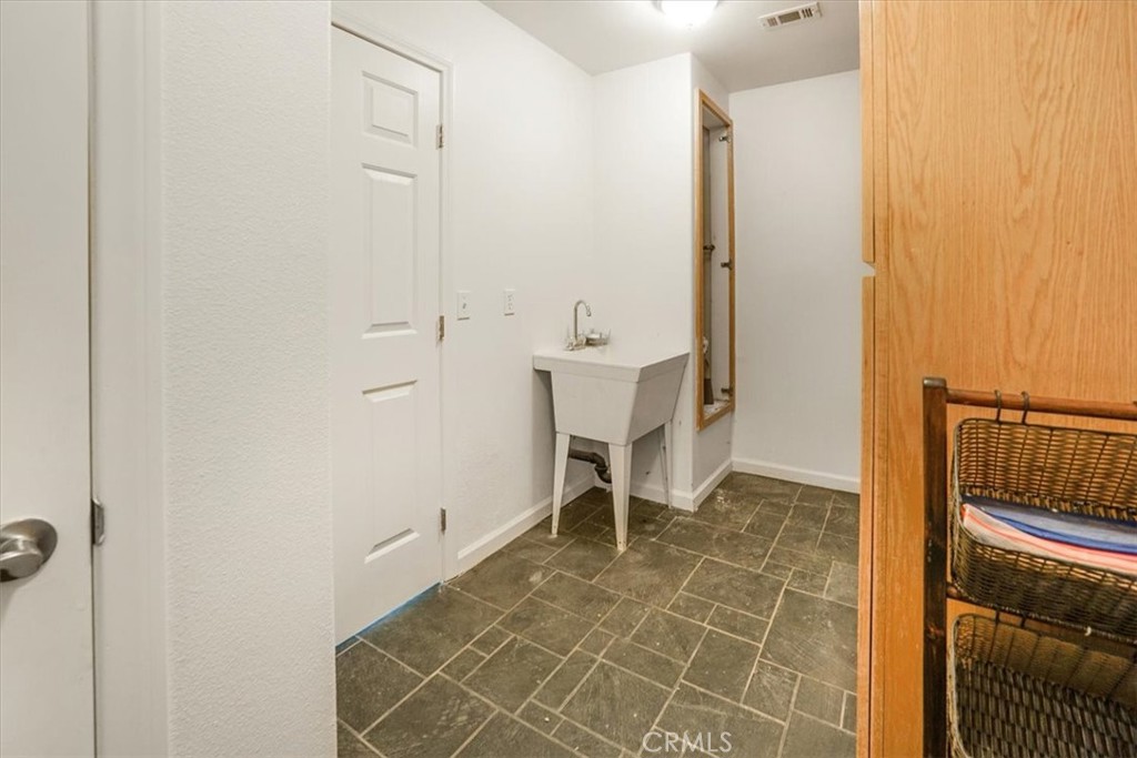8920 Poppy Road Property Photo 26