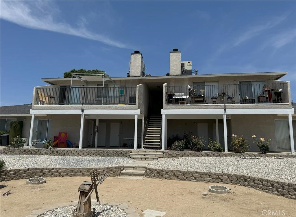 16247 Viho Road Property Photo 4