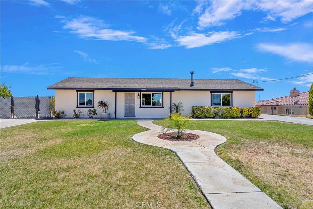 17775 Hackberry Street Property Photo 1