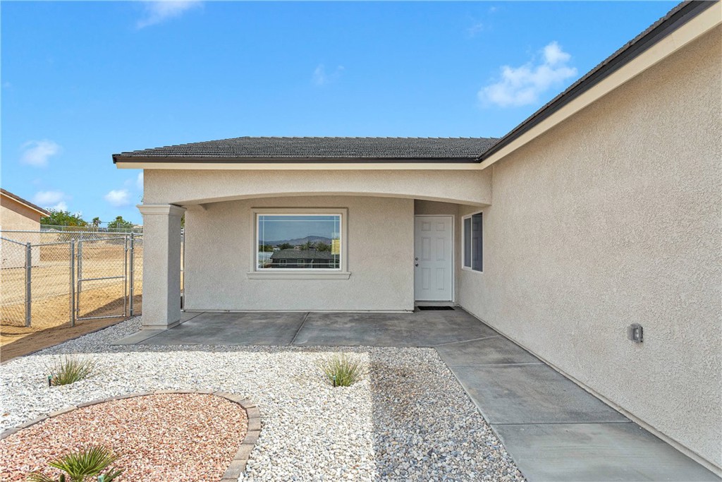 16305 Teton Street Property Photo 4