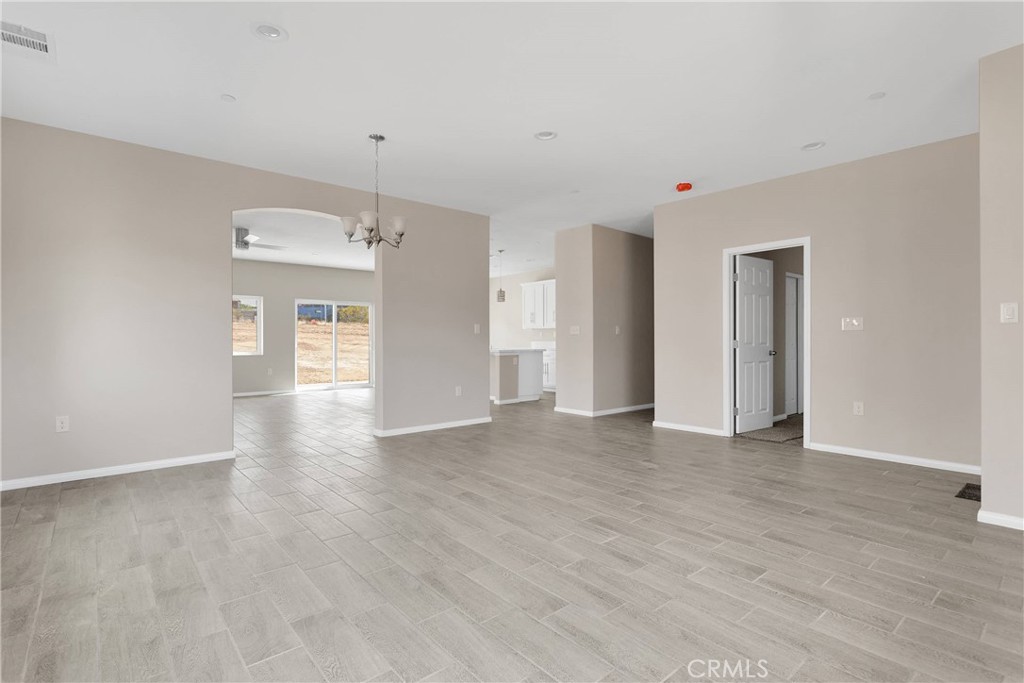 16305 Teton Street Property Photo 6