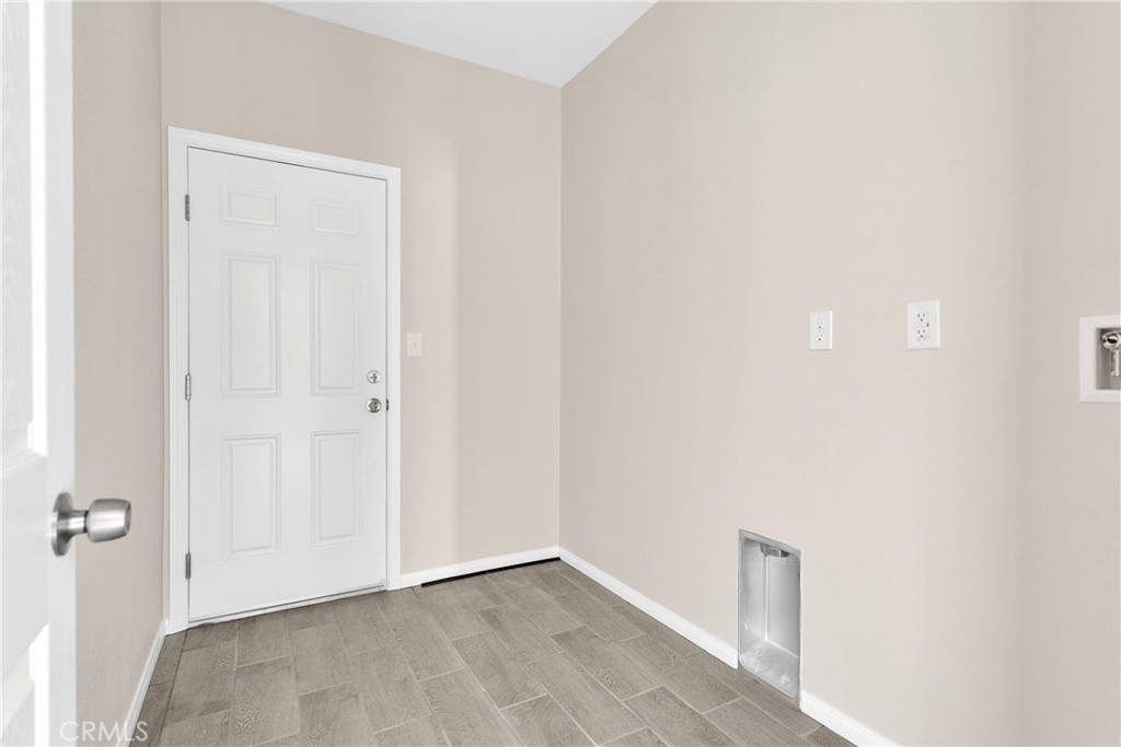 16305 Teton Street Property Photo 16