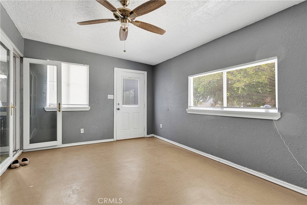 11941 9th Avenue Property Photo 14