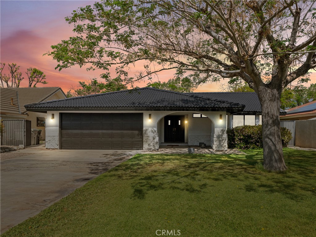 12730 Rolling Ridge Drive Property Photo 2