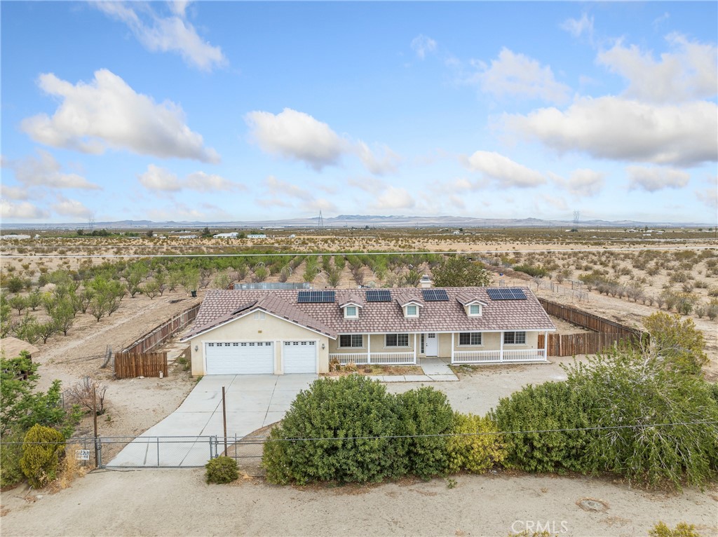 3990 South Street Property Photo